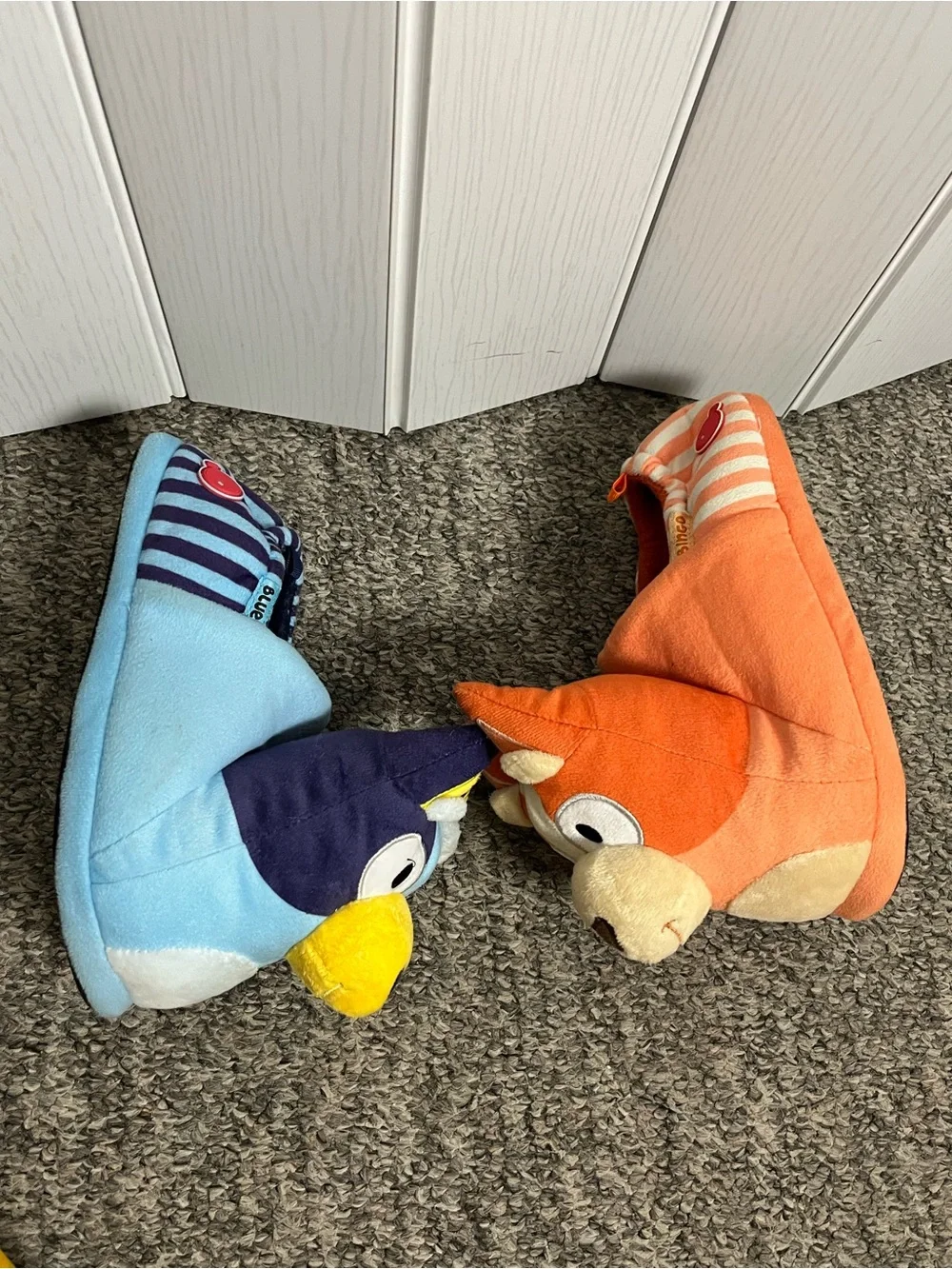 Kids Plush Animal Slippers - Orange & Blue size 5/6